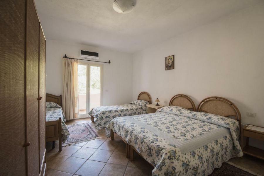 Fumu Ludurru Farm Stay Padru Extérieur photo