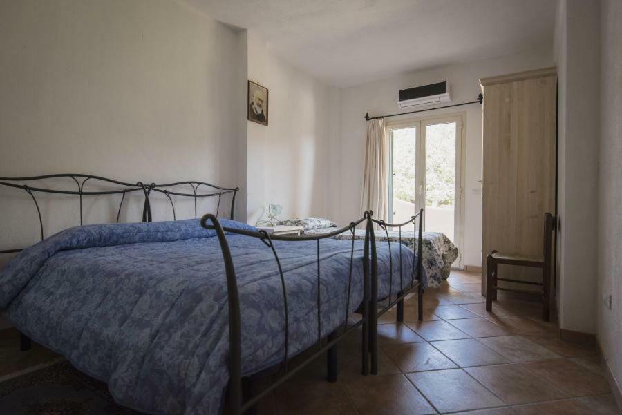 Fumu Ludurru Farm Stay Padru Extérieur photo