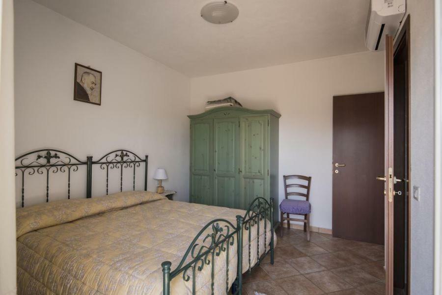 Fumu Ludurru Farm Stay Padru Extérieur photo